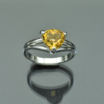 Solitaire citrine